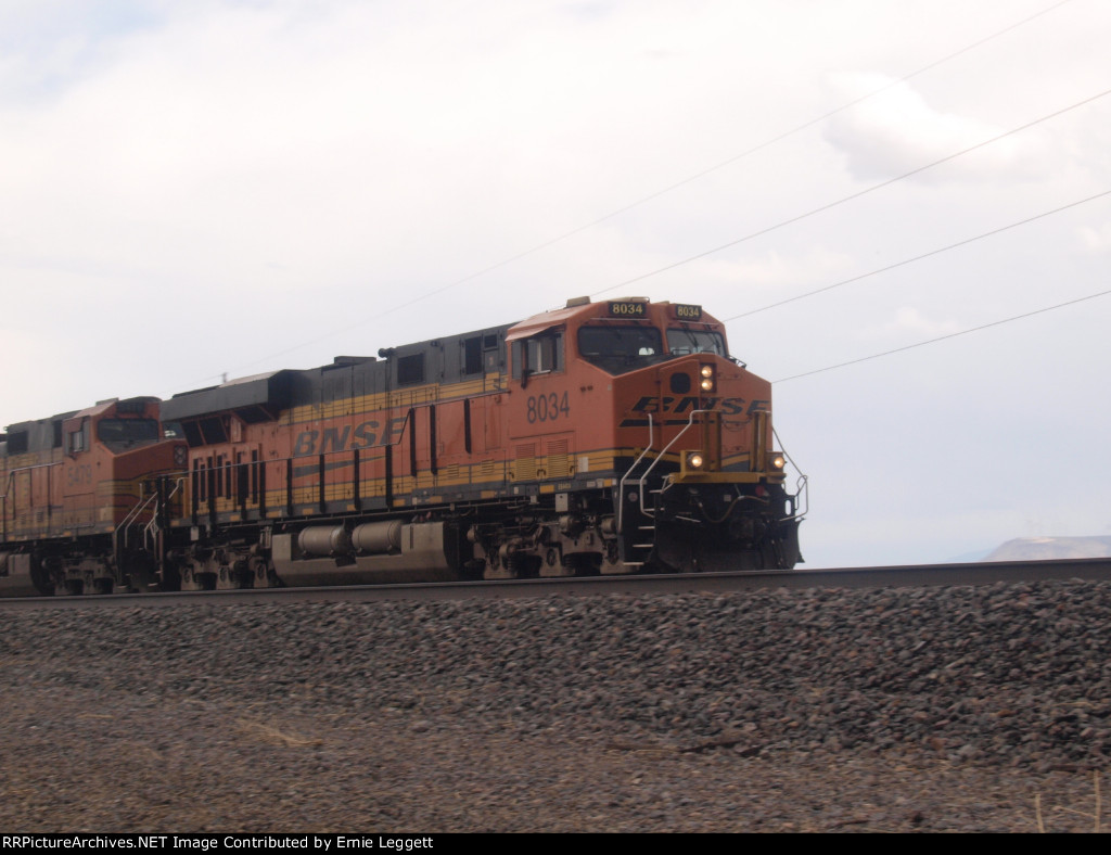 BNSF 8034